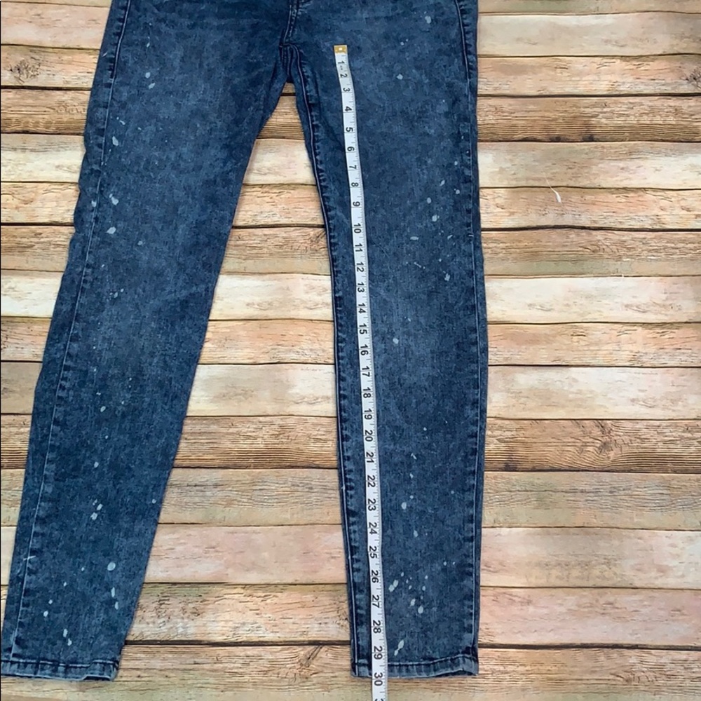 CAbi Skinny Jeans - Picture 2 of 7